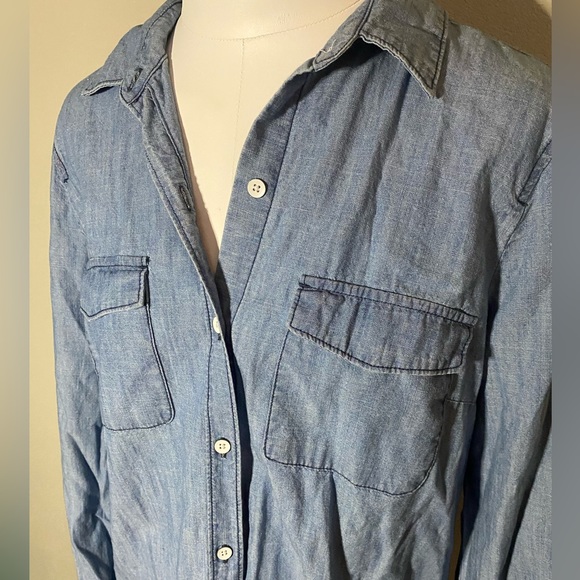 Old Navy Chambray button down shirt - Picture 6 of 11
